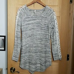 Vanity Tunic with lace strips down sleeves